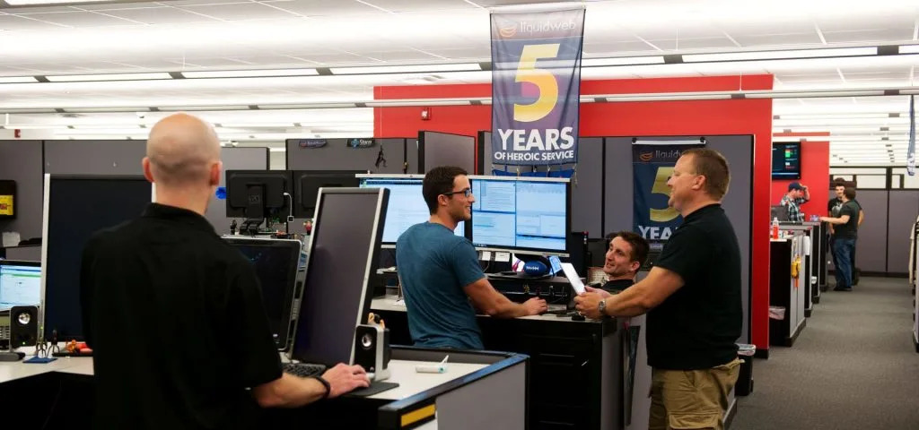 Kahramanlar iş başında.